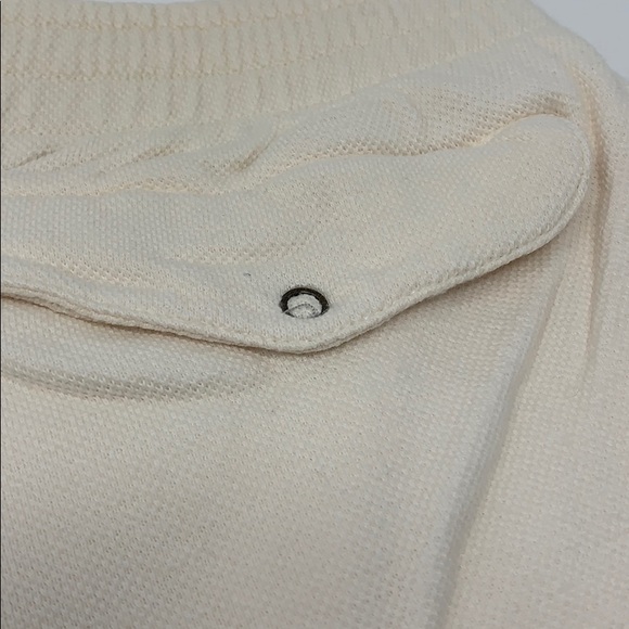 Short knit shorts; 100% cotton. Clean, tie waist - Picture 8 of 9